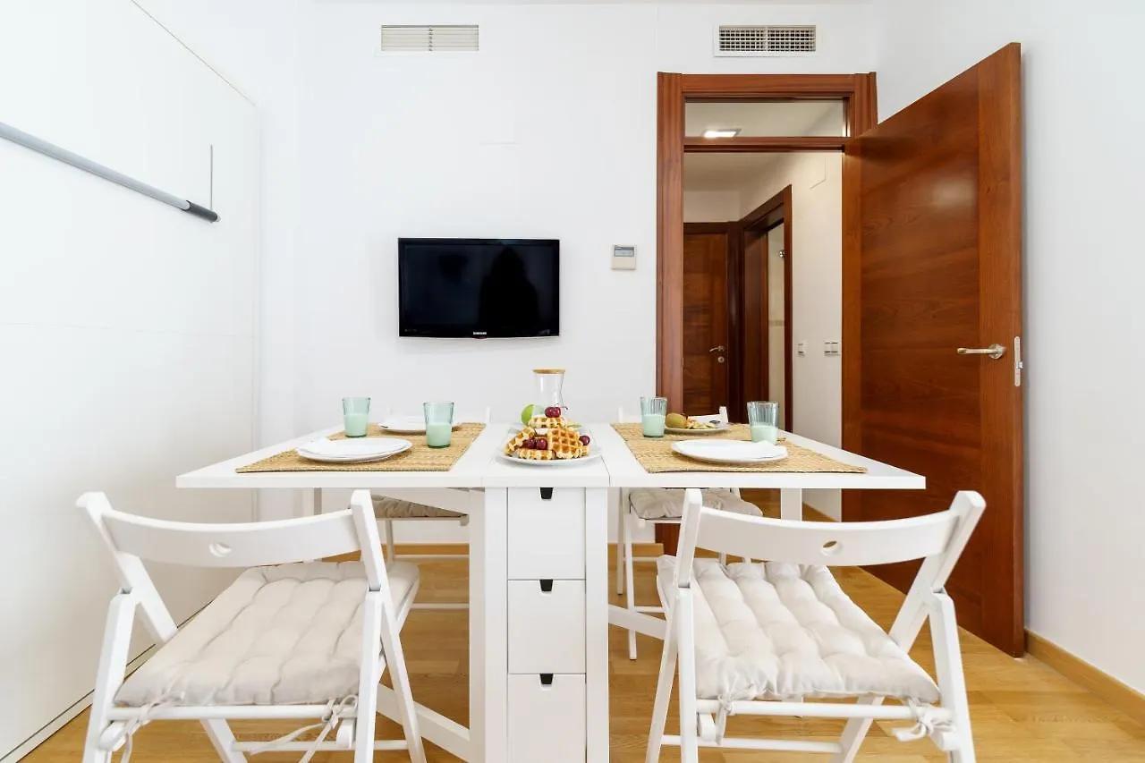 Apartment Bhost - Studio Agua De La Victoria Malaga
